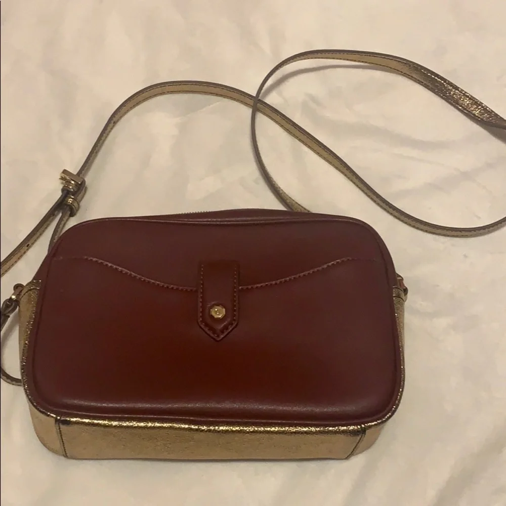 Genuine Leather Maroon w Gold Straps Crossbody‎ Bag - Picture 5 of 8